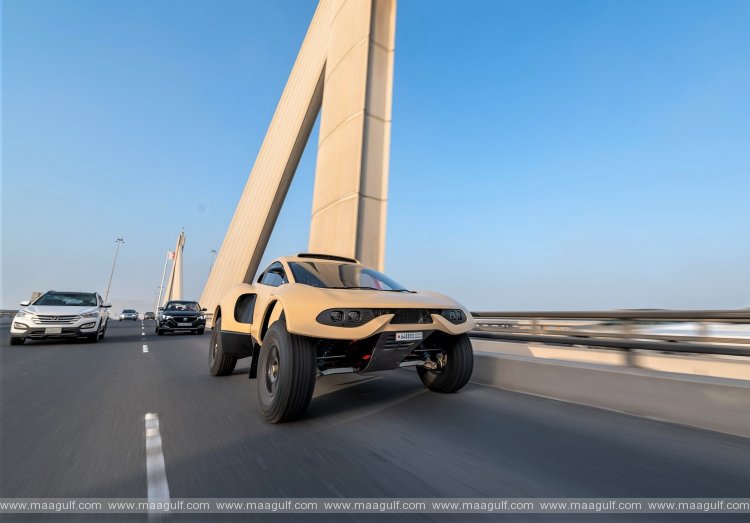 Head-turning hypercar gives buyers  the best of both worlds